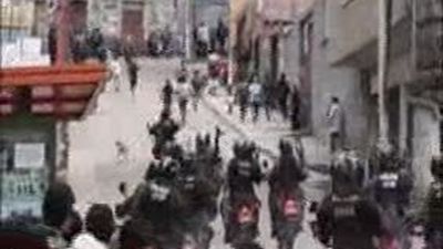 Bolivia sigue siendo escenario de violentas manifestaciones contra el "gasolinazo"