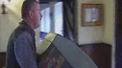 El dueño de un local de Cáceres es agredido por un cliente  al que había pedido que apagase su cigarrillo