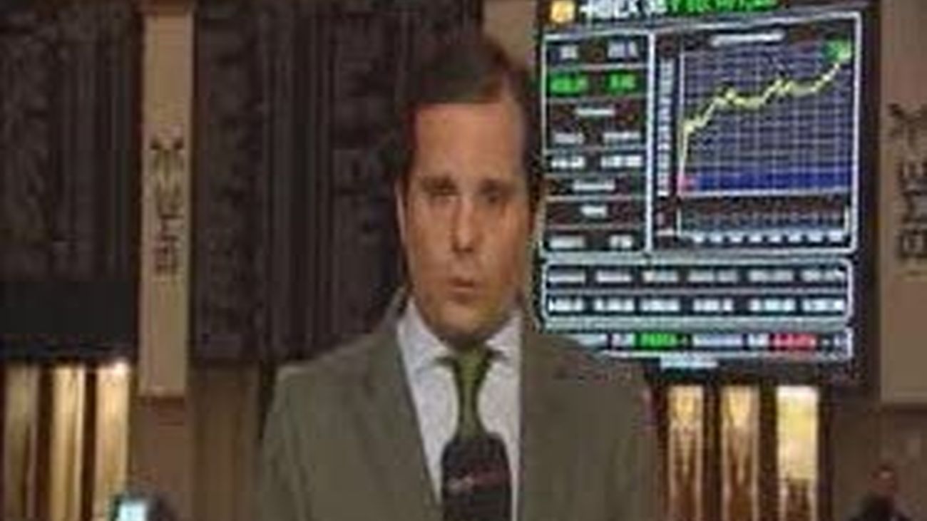 El Ibex 35 se dispara un 5,42%, la  mayor subida desde mayo y supera los 10.100 puntos