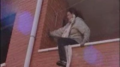 Rescatada por segunda vez en 24 horas una mujer tras presuntamente incendiar su casa