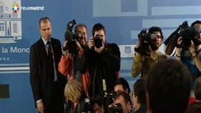 El Gobierno y agentes sociales seguirán negociando y sumarán a grupos políticos