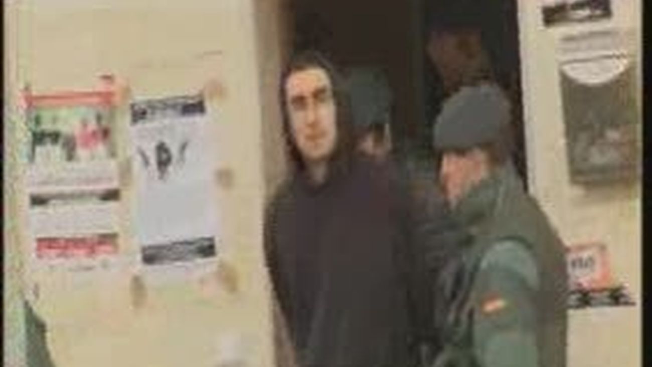 Detenidas en España y Francia 13 personas del entorno de ETA