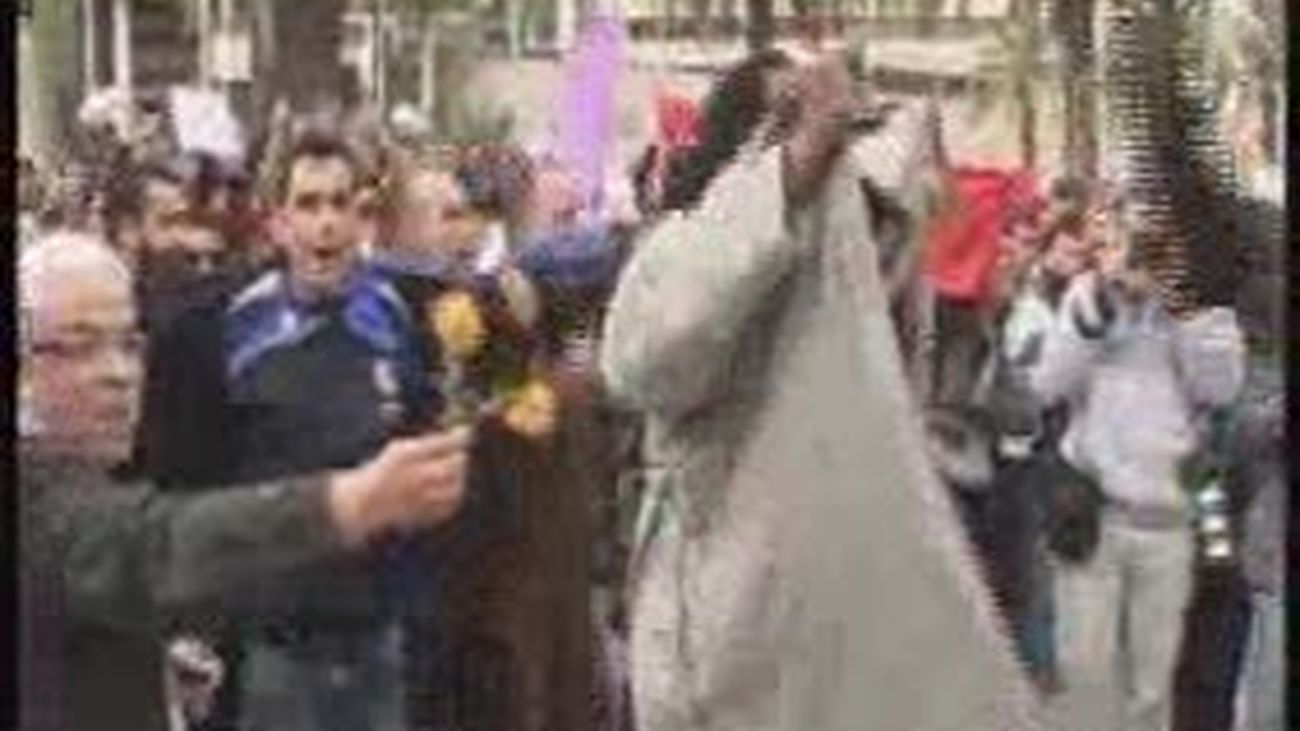 El partido de Ben Alí anuncia la disolución de su comité político