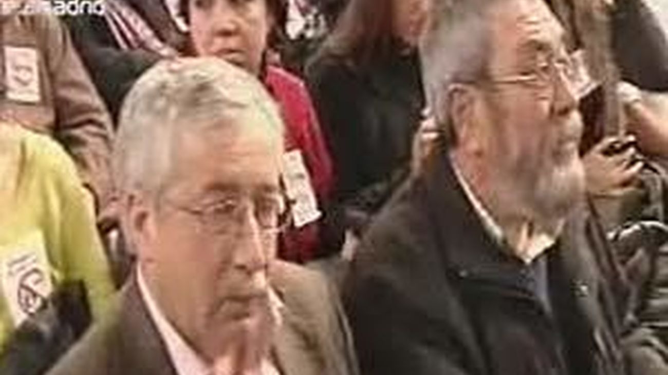 Méndez y Toxo ven "grotesco" y un "disparate" vincular pensiones y nucleares