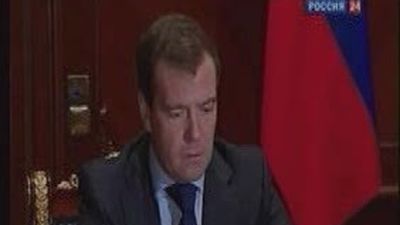 Medvédev exige dimisiones en el Ministerio del Interior tras el atentado de Moscú