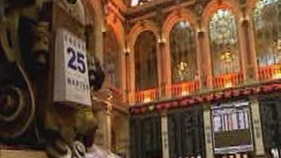 Desplome de los bancos en la Bolsa, tras el Plan de reforma de las cajas anunciado por el Gobierno