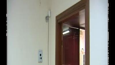 Una joyería de Serrano, atracada por el método del "alunizaje"