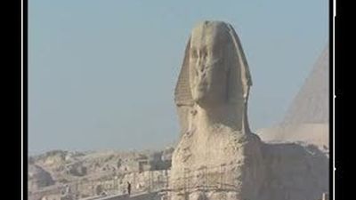 La familia Mubarak podría tener 30.000 millones de euros