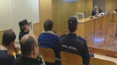 La Audiencia de Madrid juzga a un acusado  de matar a su madre de un botellazo