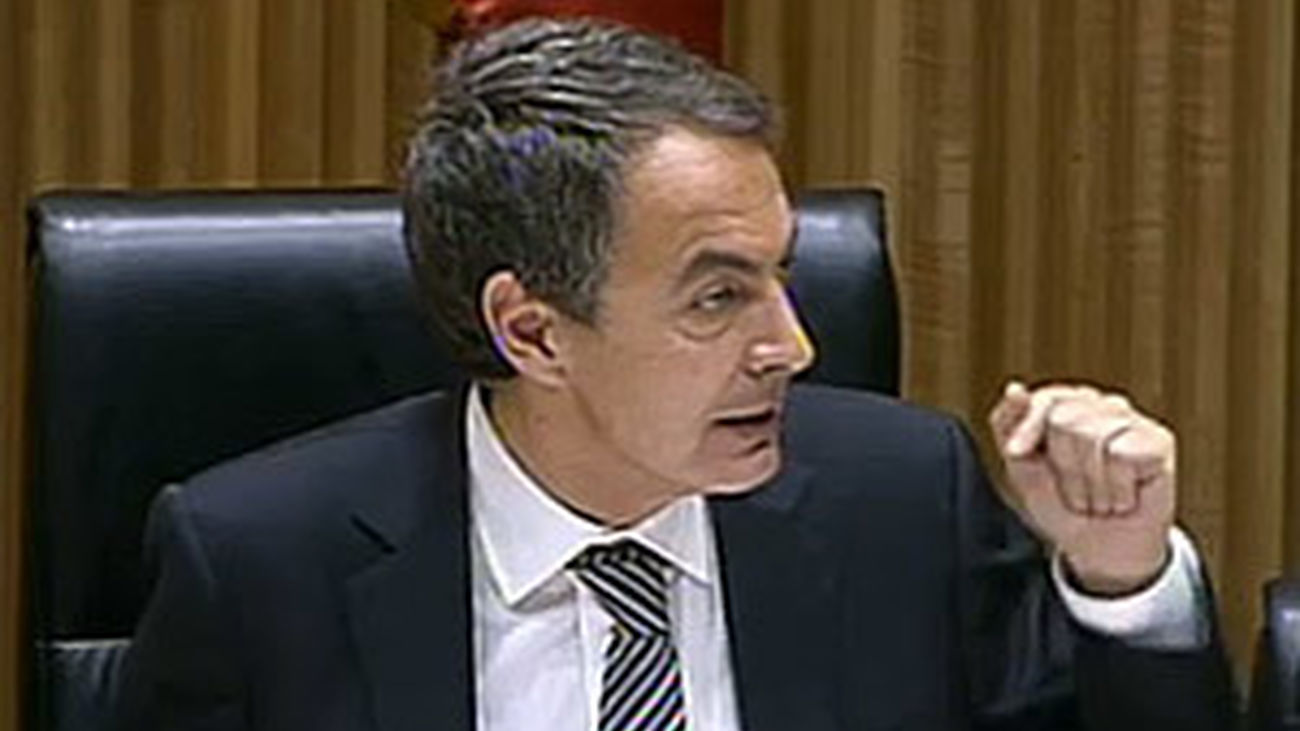 Zapatero califica de "progresista" la reforma de las pensiones