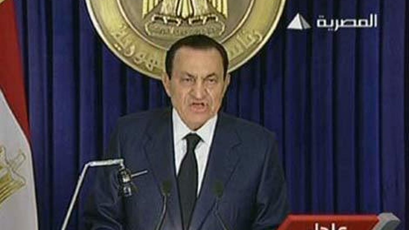 La presión de la calle tumba a Mubarak tras 30 años de poder