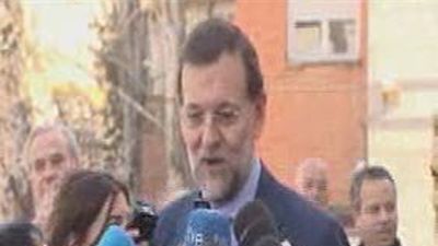 Rajoy visita a Aguirre: "Se va a recuperar muy pronto"
