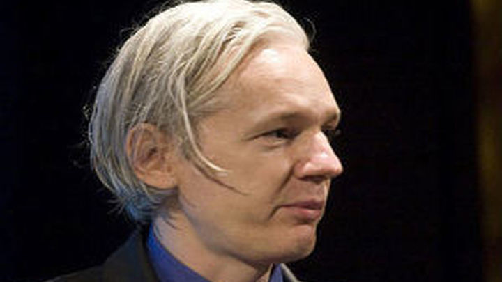 La Fiscalía sueca cierra la investigación contra Assange por violación