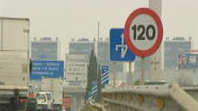 Pere Navarro, en vísperas de la operación salida: "respetemos el límite de 120 kms/h"