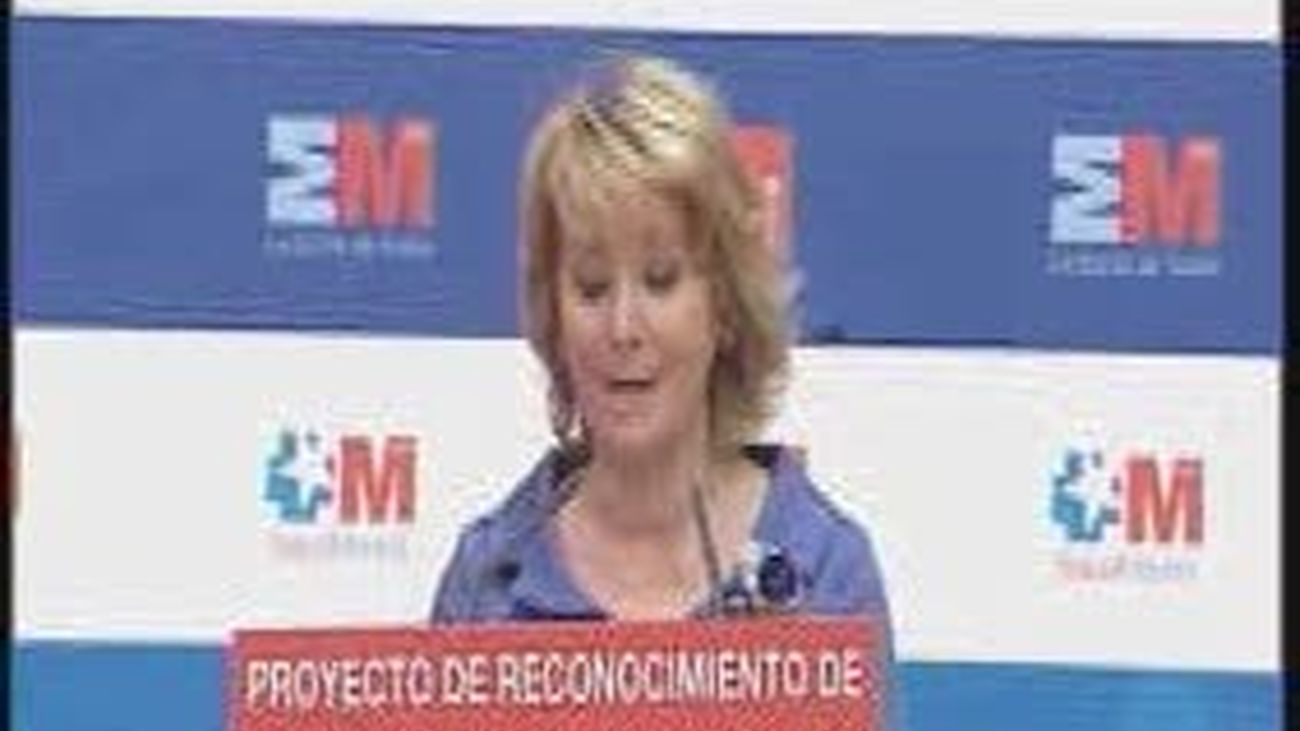 Aguirre vuelve al trabajo dispuesta a reducir su actividad y a dar titulares