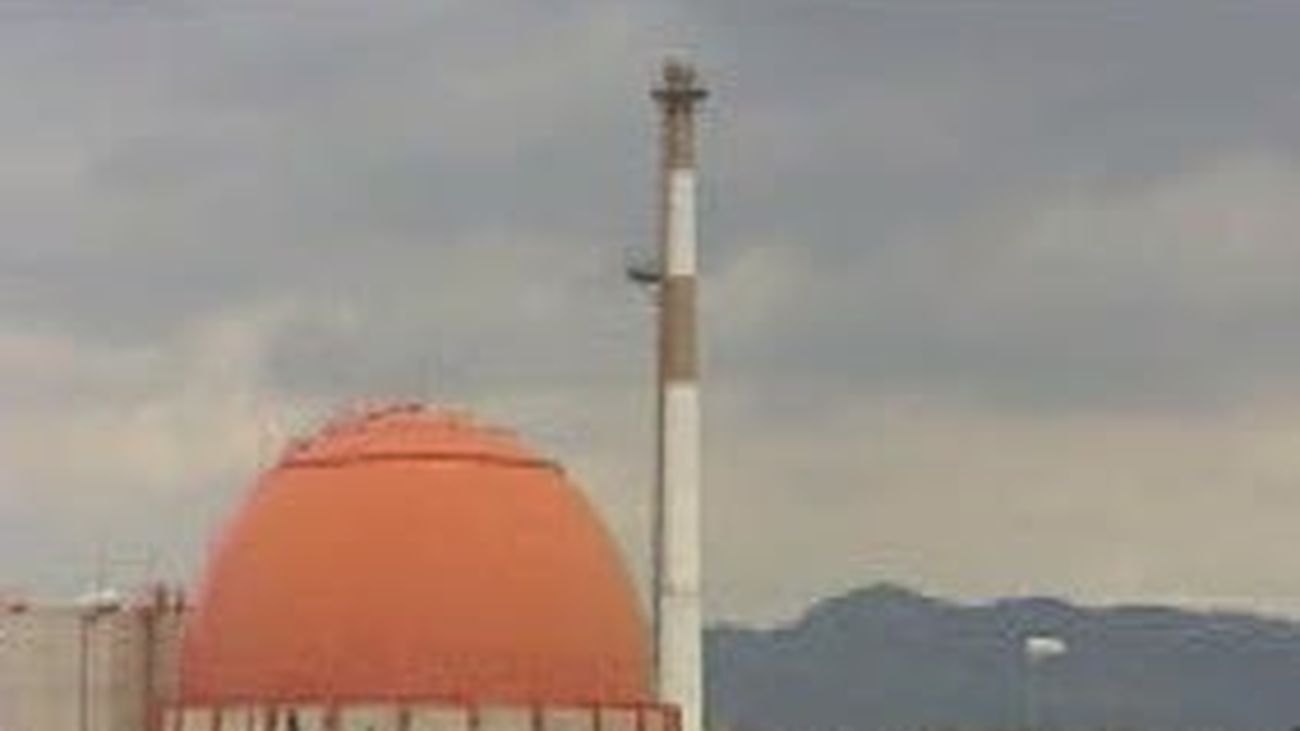 Aznar critica el "concurso de ocurrencias" del Gobierno para ahorrar energía