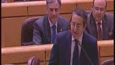 Chaves acusa  al PP de "no querer la verdad" sino sólo "calumniar" en el caso de los EREs