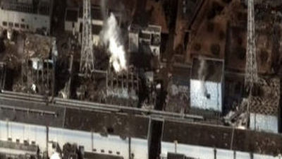 El OIEA confirma daños en tres de los reactores de la central de Fukushima