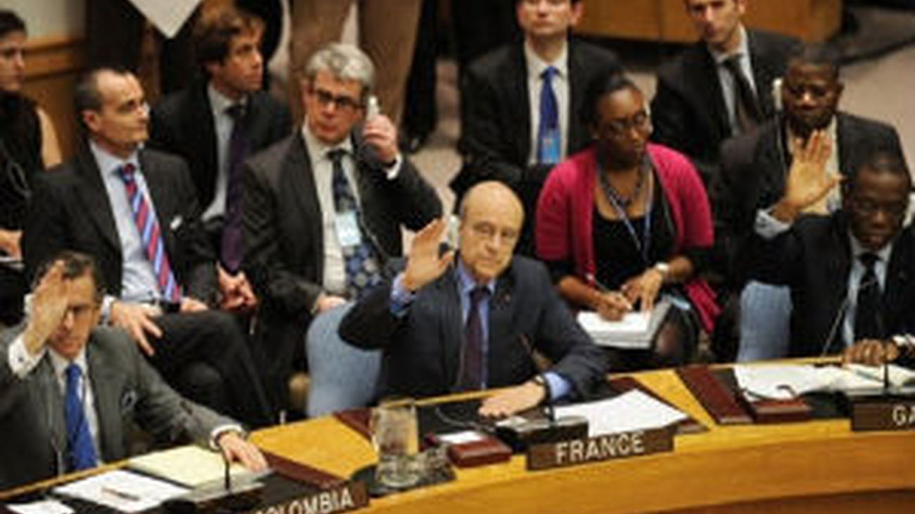 La ONU autoriza ataques aereos contra Gadafi “para proteger a la población civil libia”