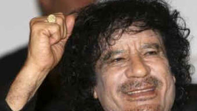 La OTAN y los rebeldes cercan a Gadafi