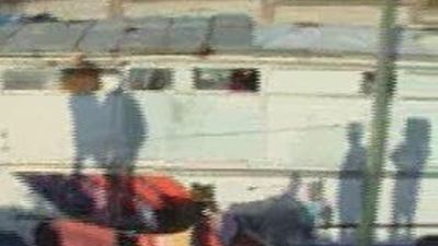 Desalojan un autobús y una caravana en Las Tablas donde residían 14 personas