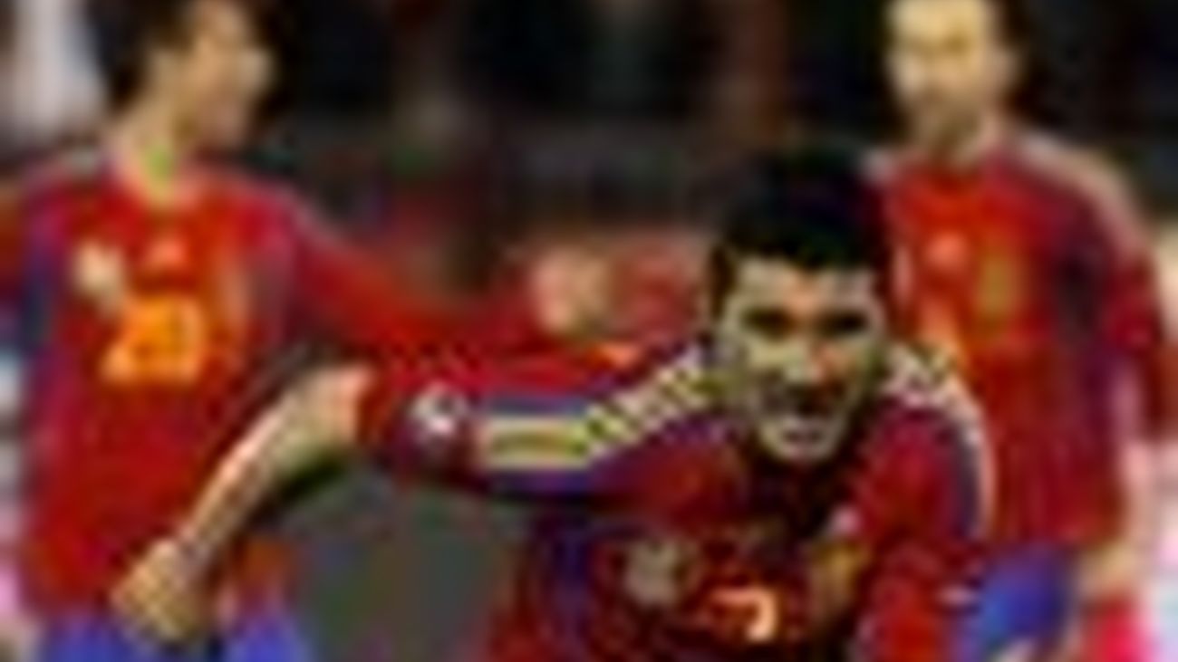 Villa, máximo goleador de la selección española