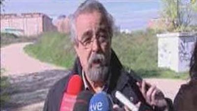 Pérez denuncia la degradación medioambiental que sufren algunos tramos del rio Manzanares