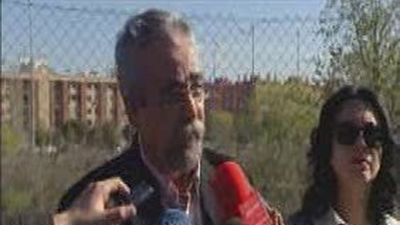 Izquierda Unida denuncia que un gran centro teatral proyectado hace ocho años es a día de hoy, un descampado