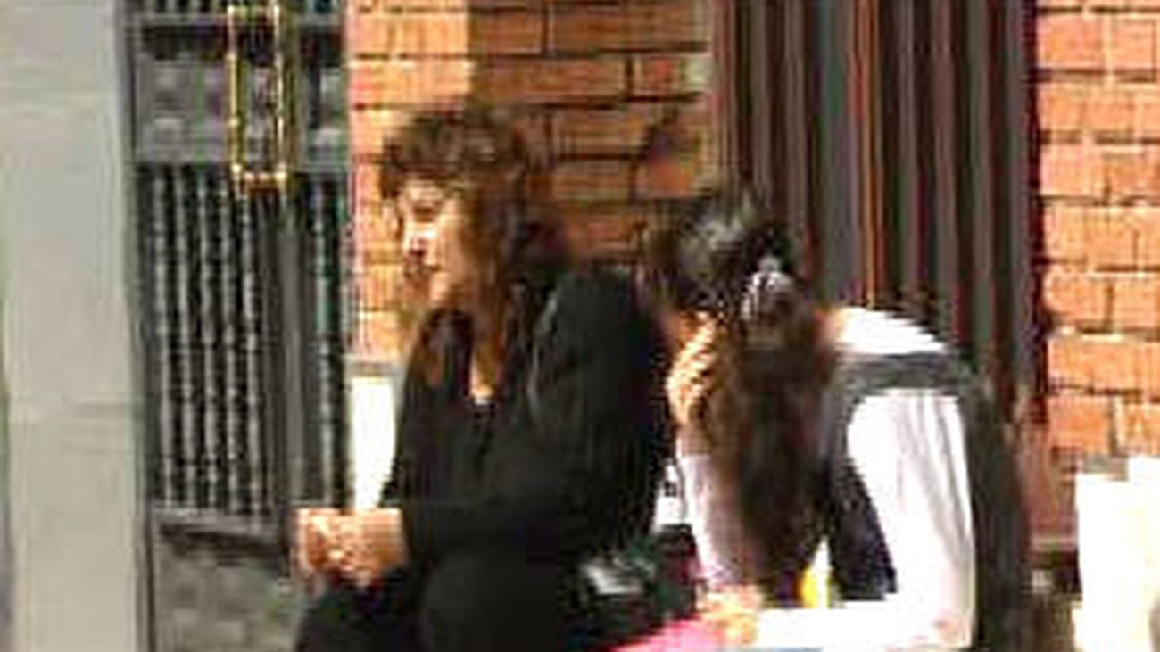 Detenido un hombre tras estrangular a su mujer embarazada y mostrar el cadáver por la web