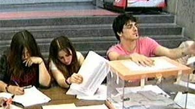 Primera vuelta de las elecciones en la Universidad Complutense para elegir rector