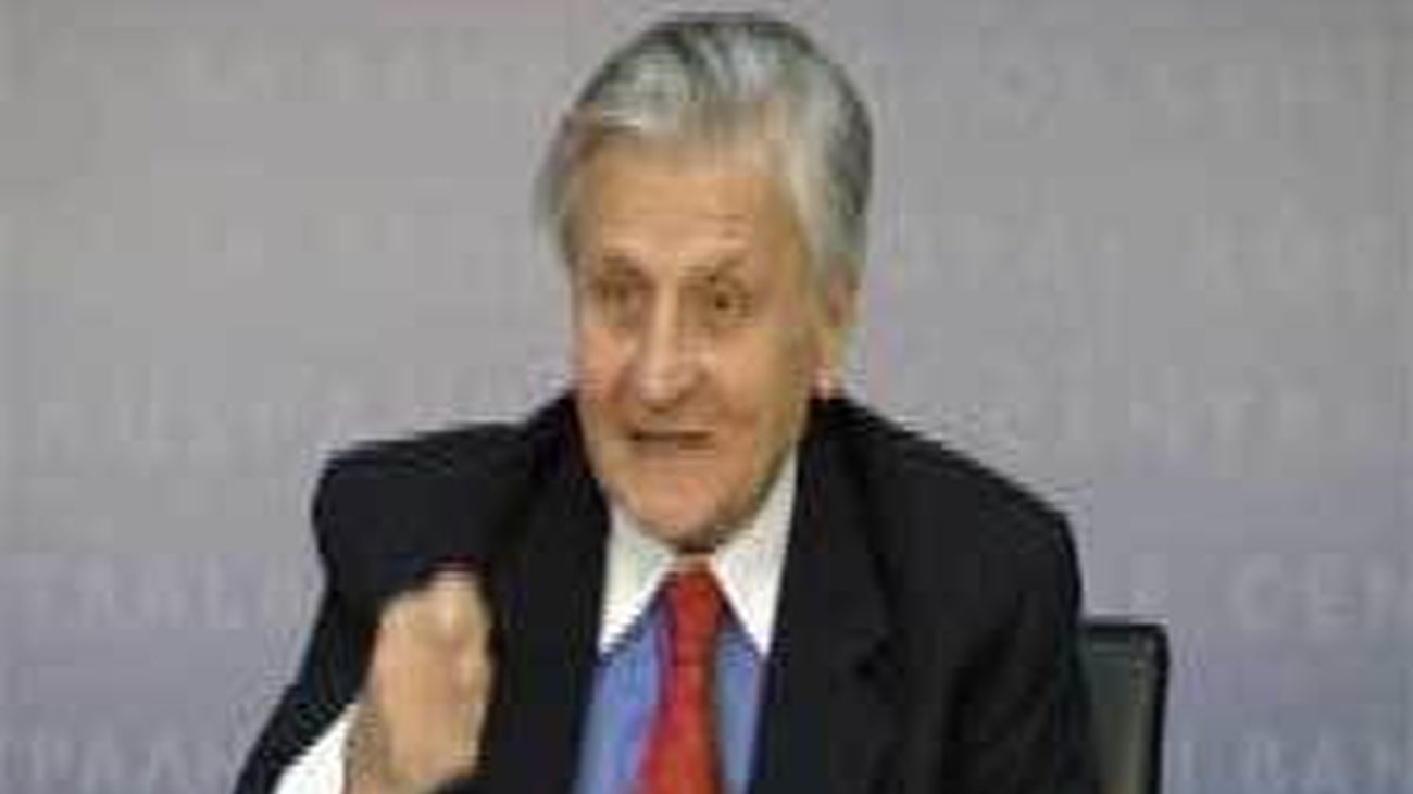 Trichet insiste en la necesidad de que los Estados reduzcan su déficit