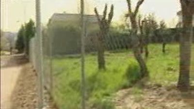 Vecinos de Collado Villalba protestan por la construcción de una mezquita junto a sus casas