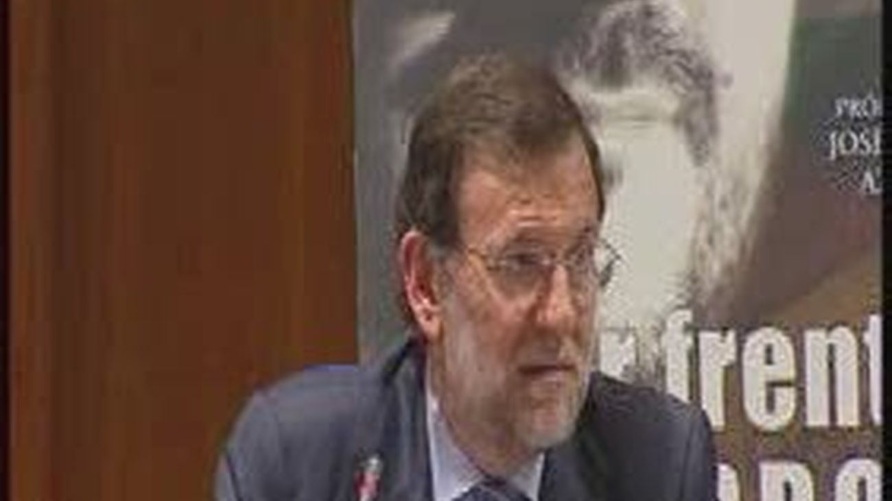 Rajoy pide no caer en errores del pasado porque ETA no puede estar en las instituciones