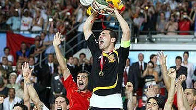 España echa el cierre a otro año de gloria junto al Canal de Panamá