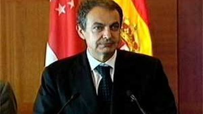 Zapatero: la economía española es "un  poderoso transatlántico" a pesar de las dificultades