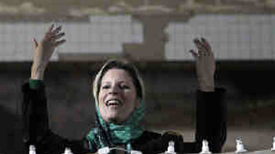 La hija de Gadafi denuncia a la OTAN por crímenes de guerra