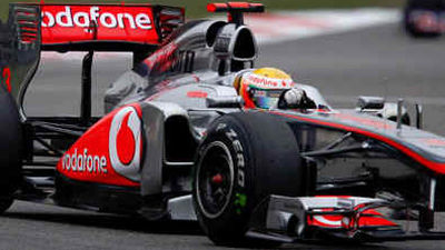 Hamilton gana por delante de Vettel y Alonso