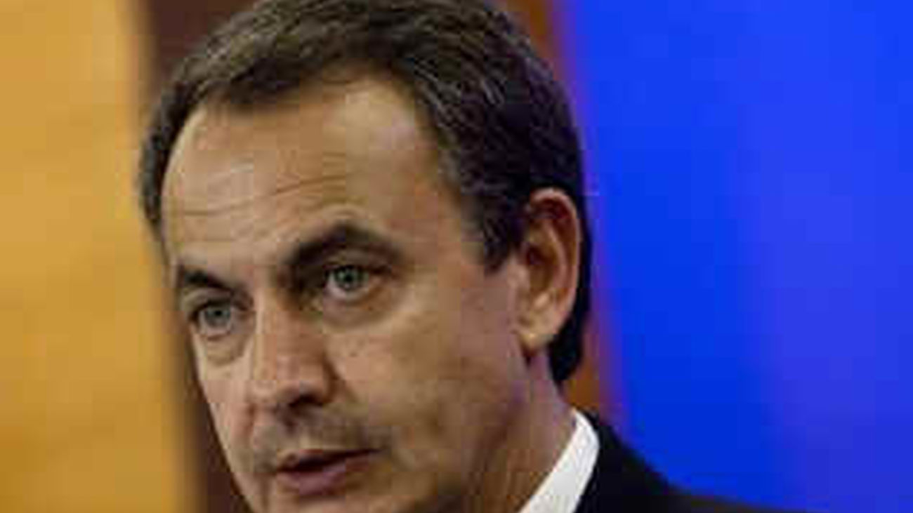Zapatero pide a la izquierda abertzale "más pasos adelante"