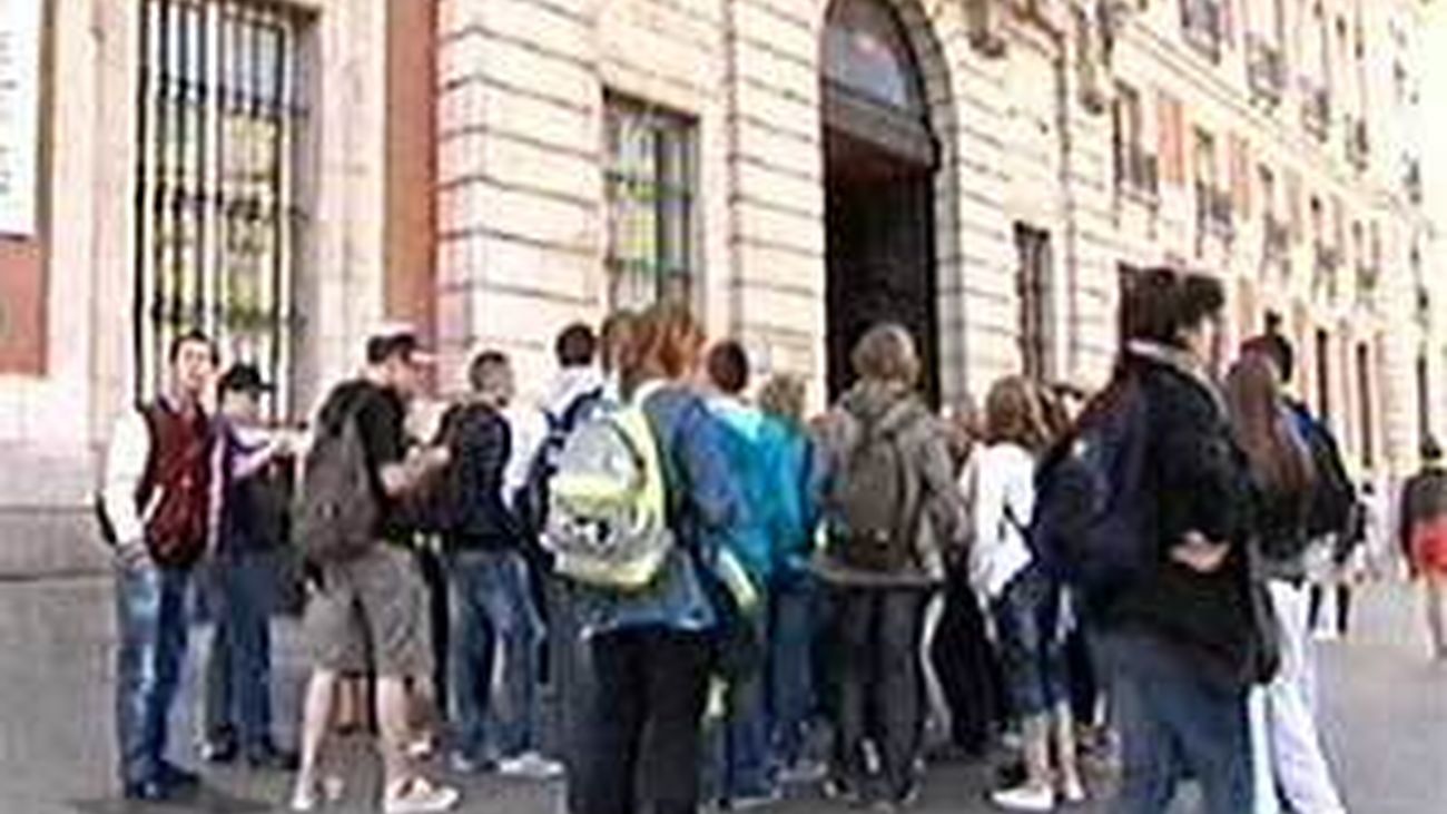 Tres de cada cuatro turistas que visitan la Comunidad repiten