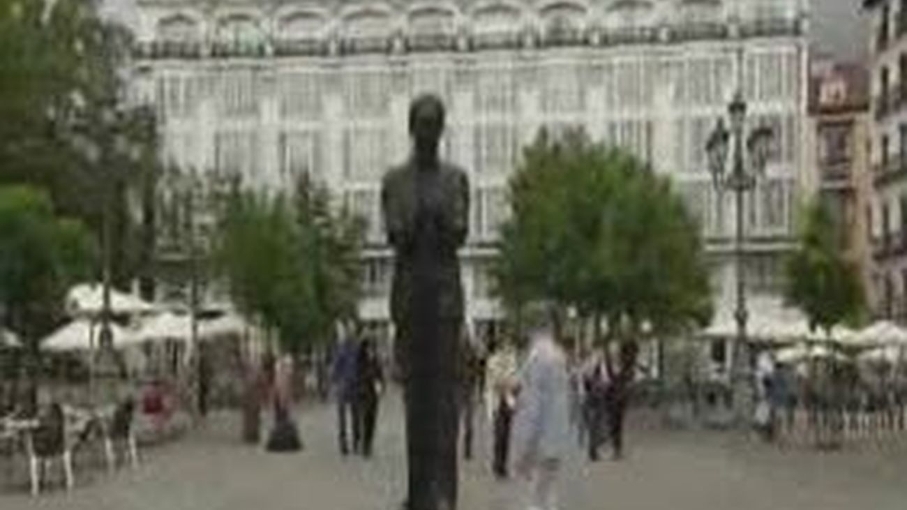 La estatuta de García Lorca,  víctima de los vándalos