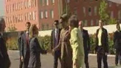 Doña Sofía y la Jequesa visitan el Centro de Alzheimer Reina Sofia