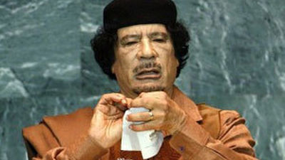 Los jueces de la Corte Penal Internacional ordenan el arresto de Gadafi, su hijo y su cuñado