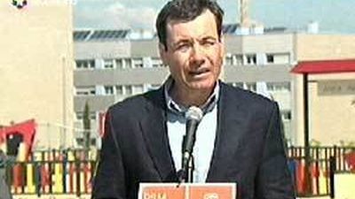 Gómez promete construir 200.000 viviendas públicas y rehabilitar 180.000