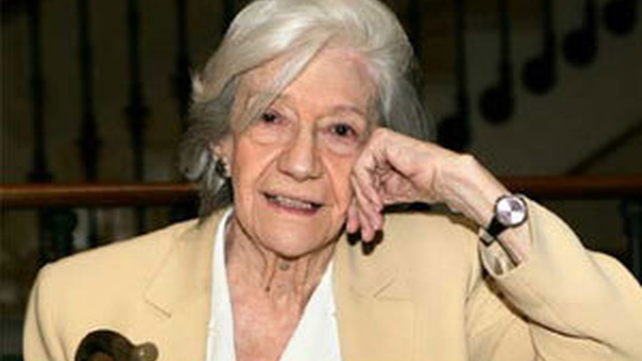 Ana Mª Matute recibe el premio Cervantes 2010