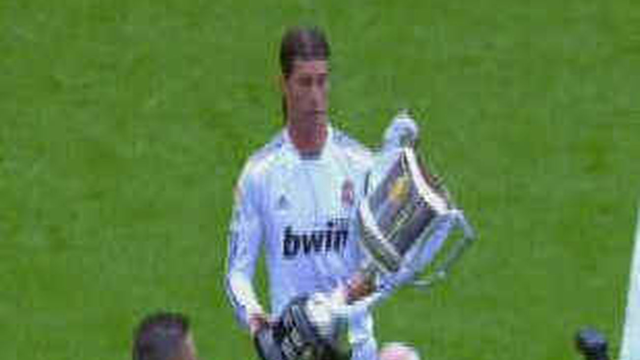 El Real Madrid ofrece la Copa del Rey al Santiago Bernabéu