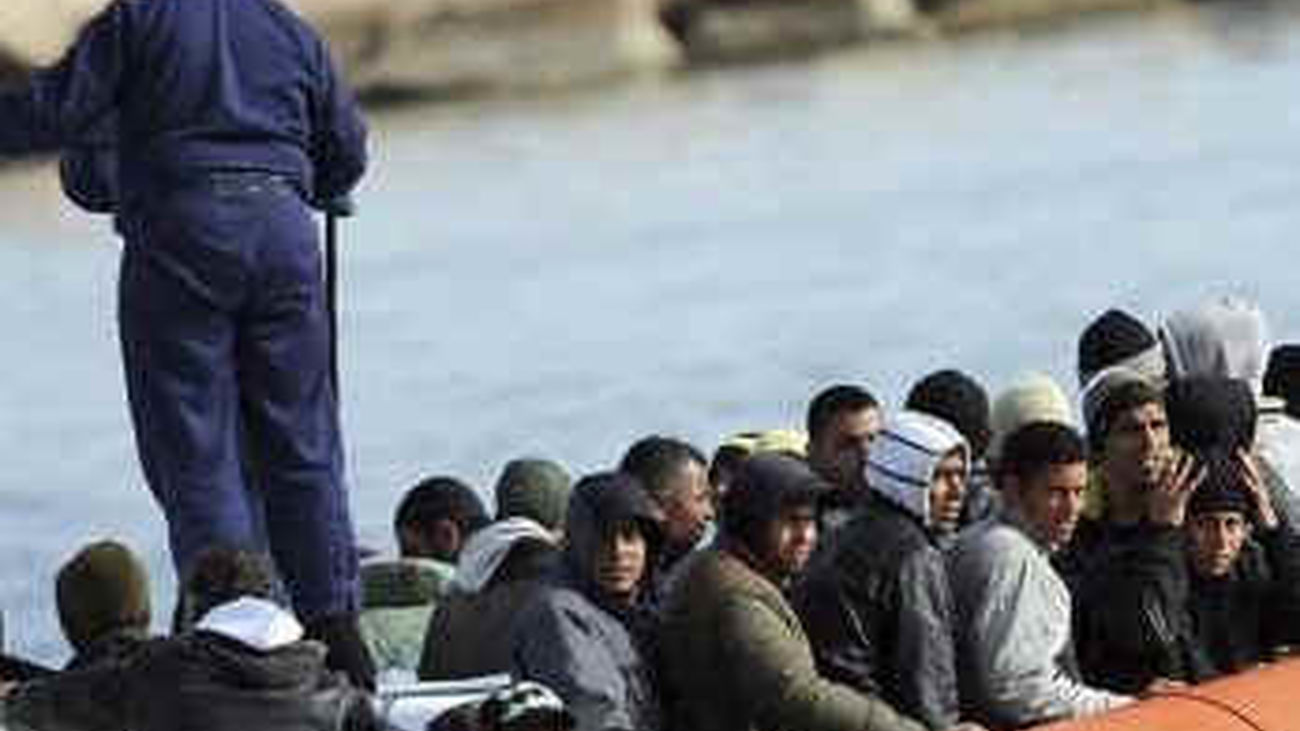 Llegan a la isla italiana de Lampedusa otros 759 inmigrantes desde África