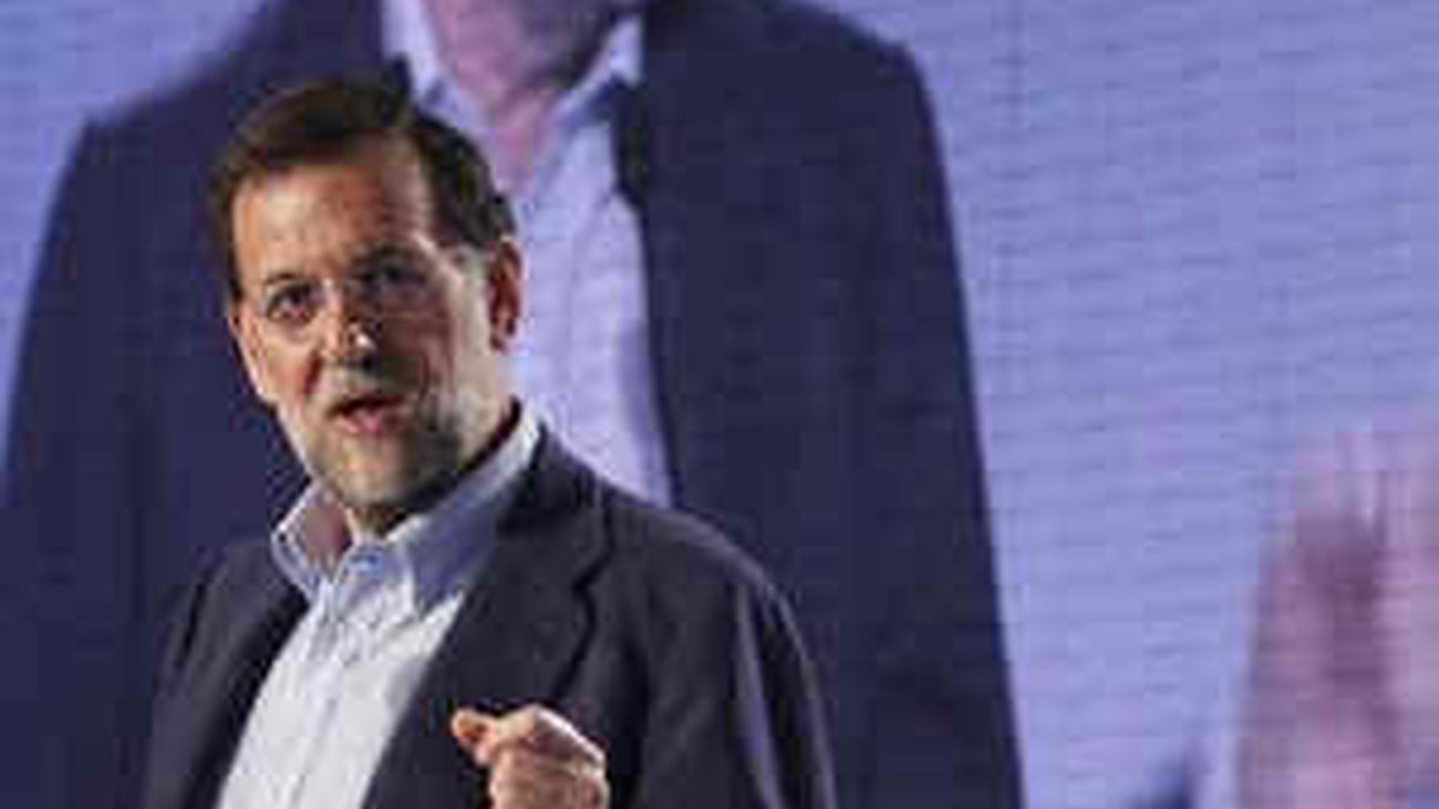 Rajoy: erradicar el paro no es "cuestión de varitas mágicas"