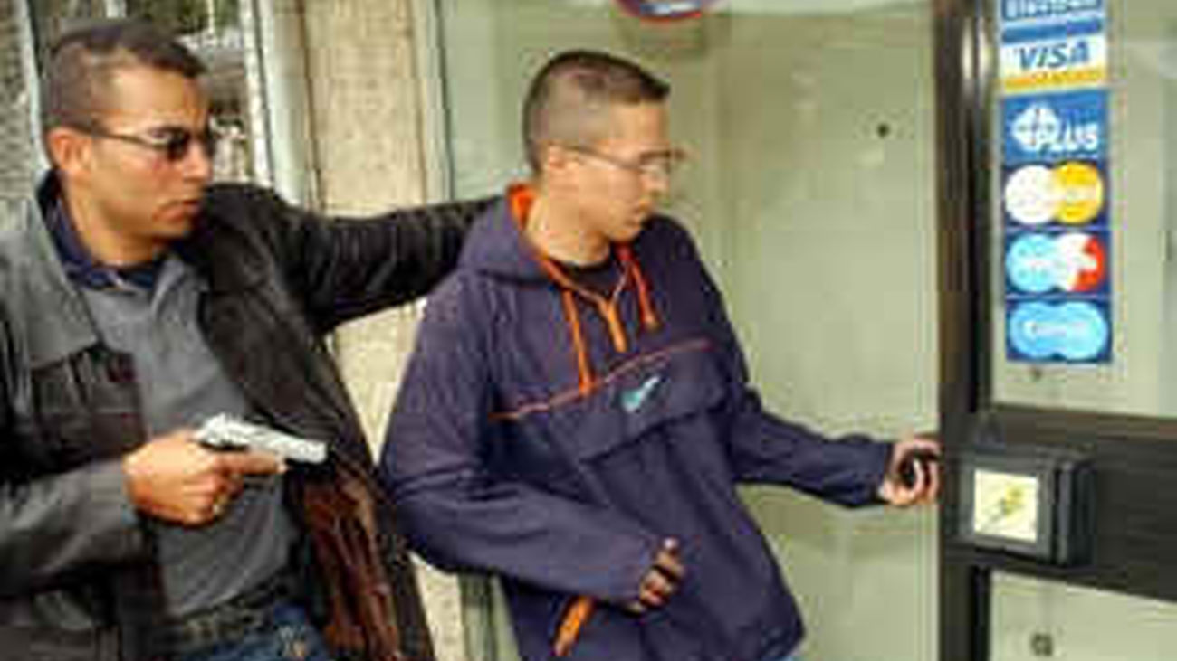 Los atracos, el vandalismo y las drogas, lo que más preocupa a los madrileños