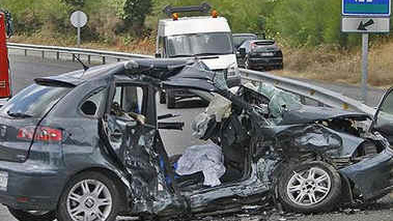Un total de diez personas fallecen en las  carreteras españolas durante el fin de semana