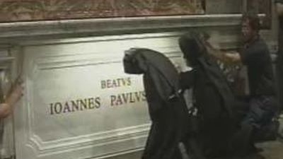 Los restos del beato Juan Pablo II se podrán venerar  desde este martes en la Capilla de San Sebastián